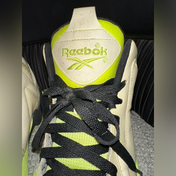 Older Reebok Sneakers - Picture 5 of 11